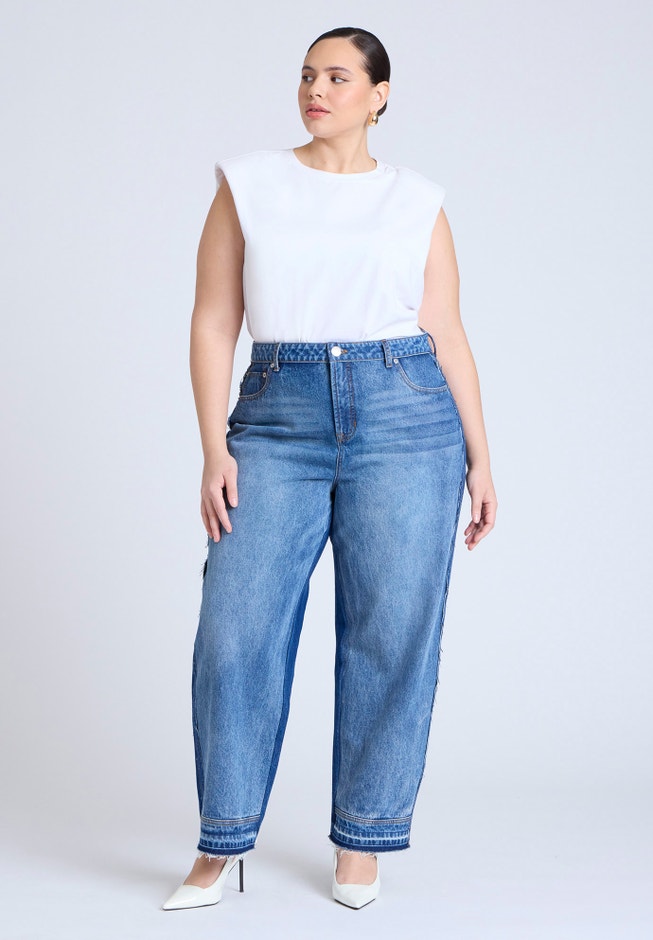 Two Tone High Rise Straight Leg Jean  image number 3