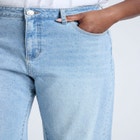  The Sparkle Naomi Straight Leg Jean  image number null