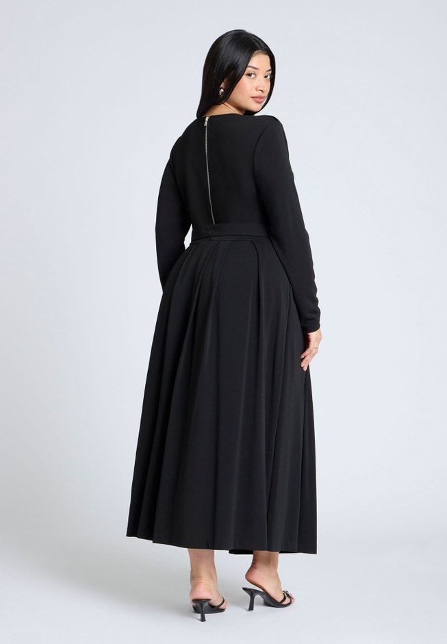 Eupalette Dress With Pleats image number 2