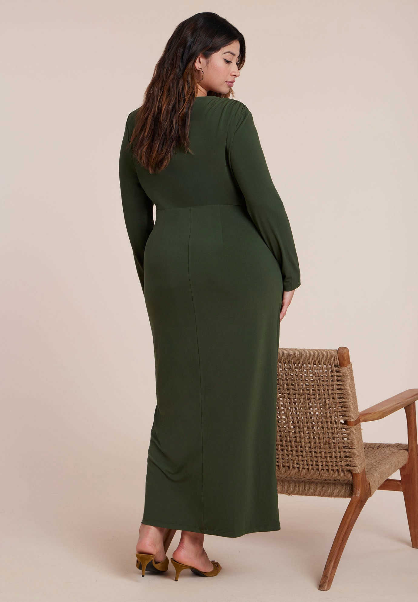 Twist Detail Knit Maxi Dress image number 4