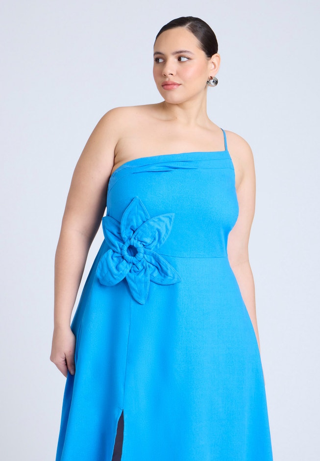 Floral Applque Midi Dress image number 3
