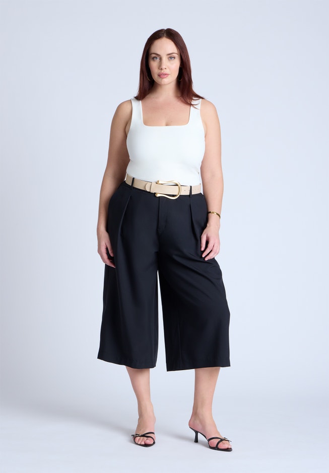 Horseshoe Buckle Belt image number null