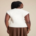 Colorblock Sweater Vest image number null