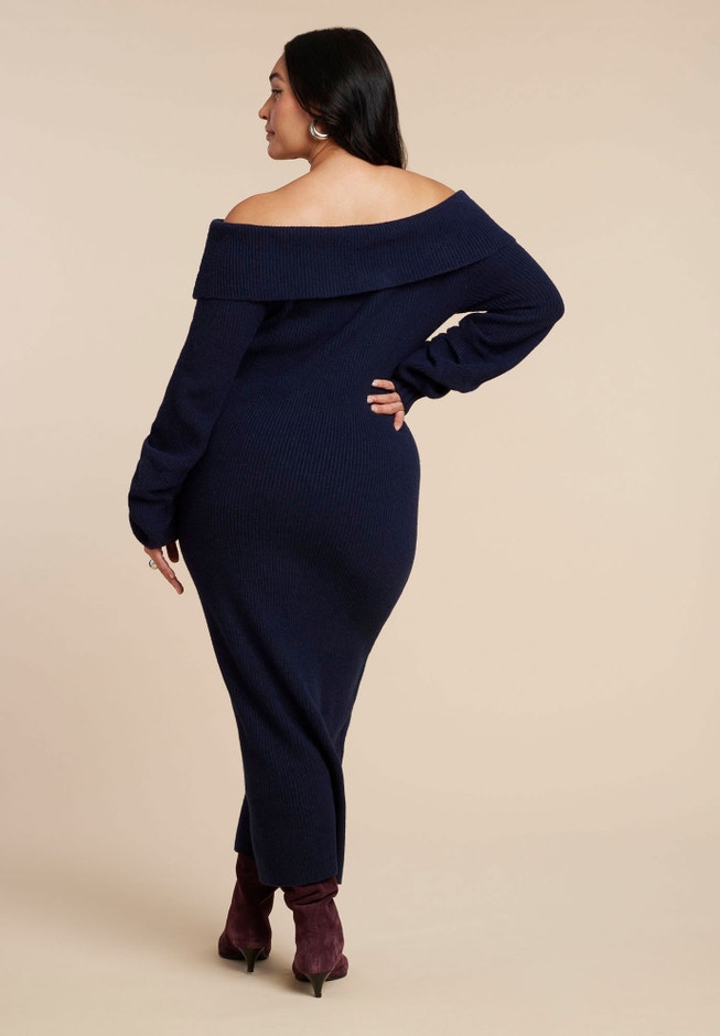 Slouchy Sweater Dress image number 4