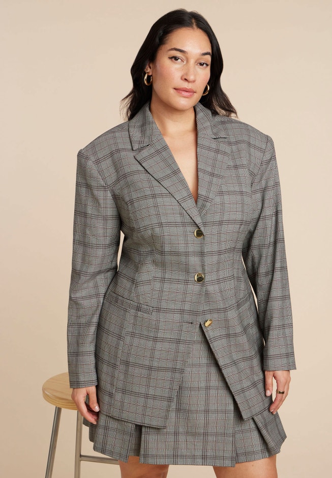 Nipped Waist Blazer With Back Adjuster image number 1