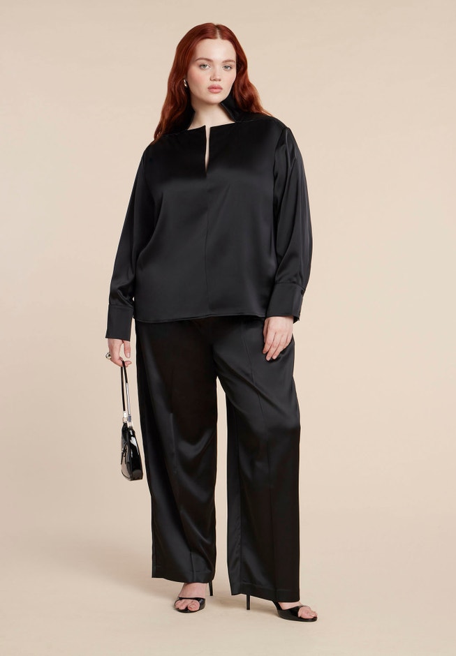 Deconstructed Neckline Blouse image number 4