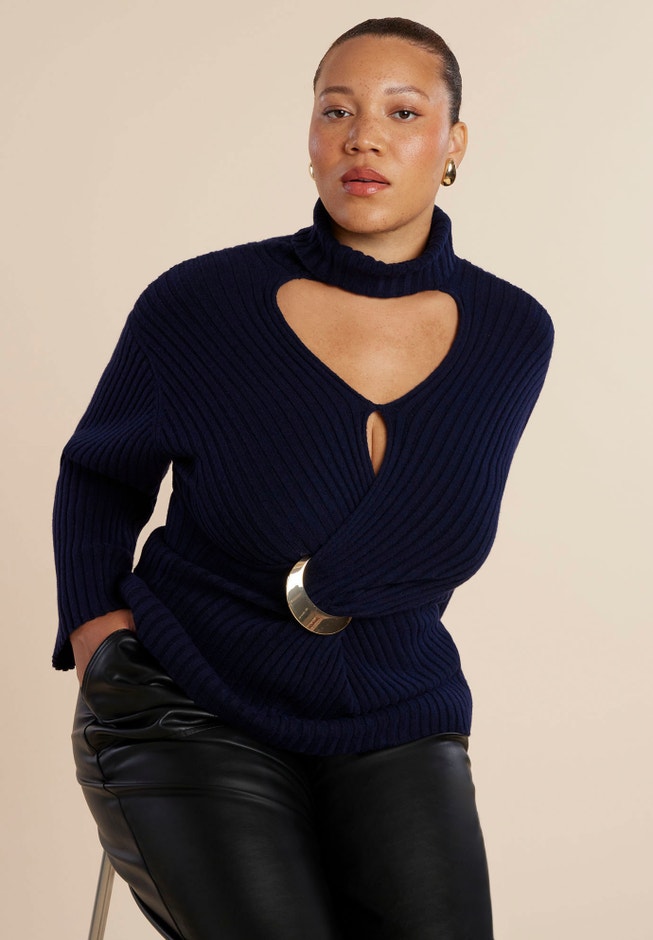 Turtleneck Belted Sweater image number 3