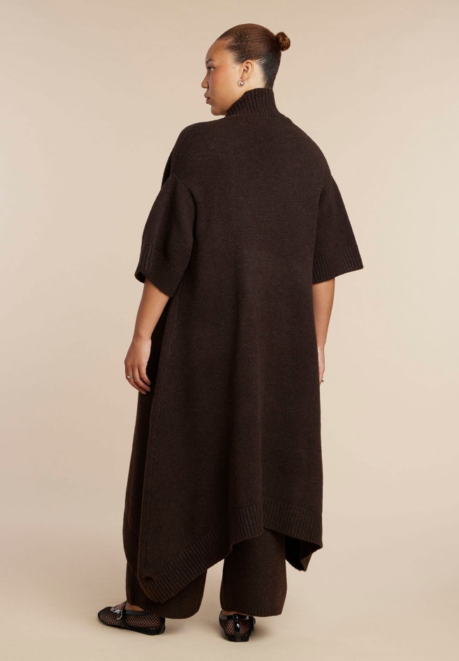 Dramatic Sweater Duster image number 1