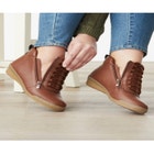 CV Sport Faris Sneaker image number null