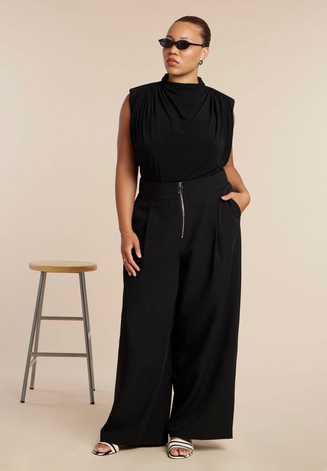 Wide Leg Trouser With Zipper Detail image number 3
