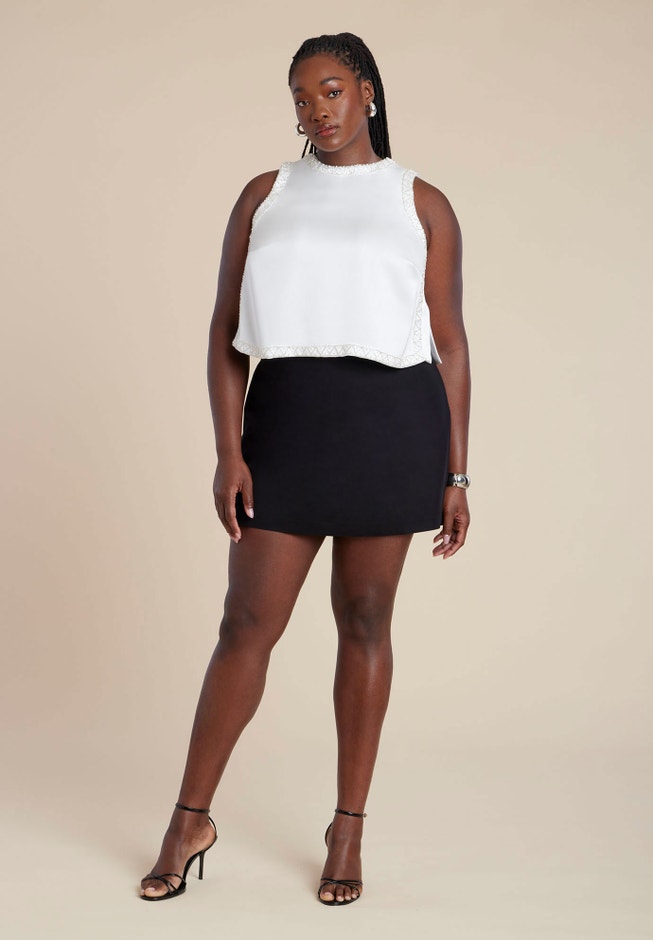 Embellished Sleeveless Boxy Shirt image number null