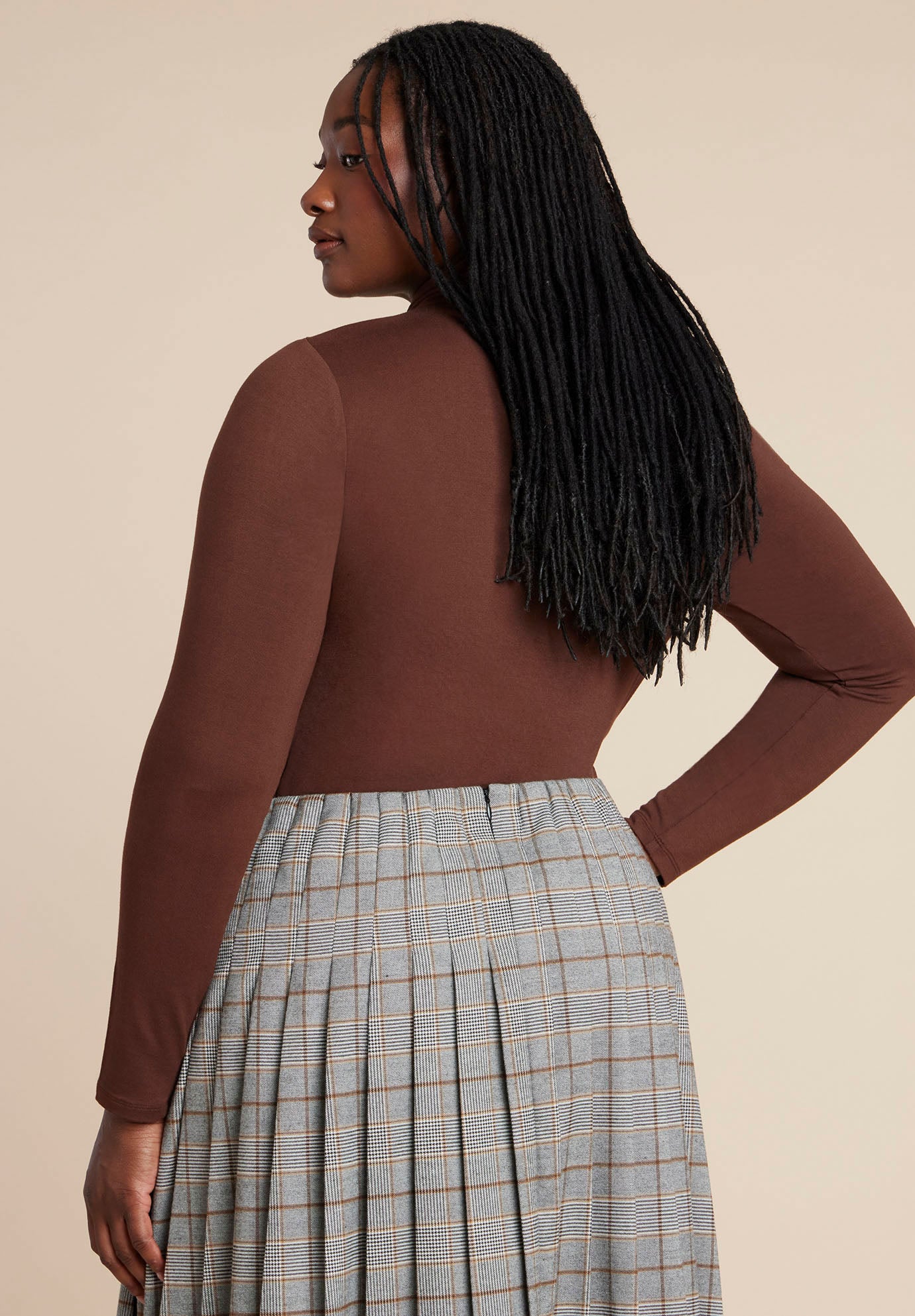 Keyhole Twist Drape Top image number 2