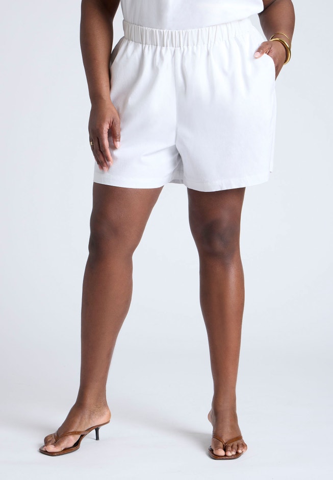 Easy Pull On Linen Blend Short image number 1