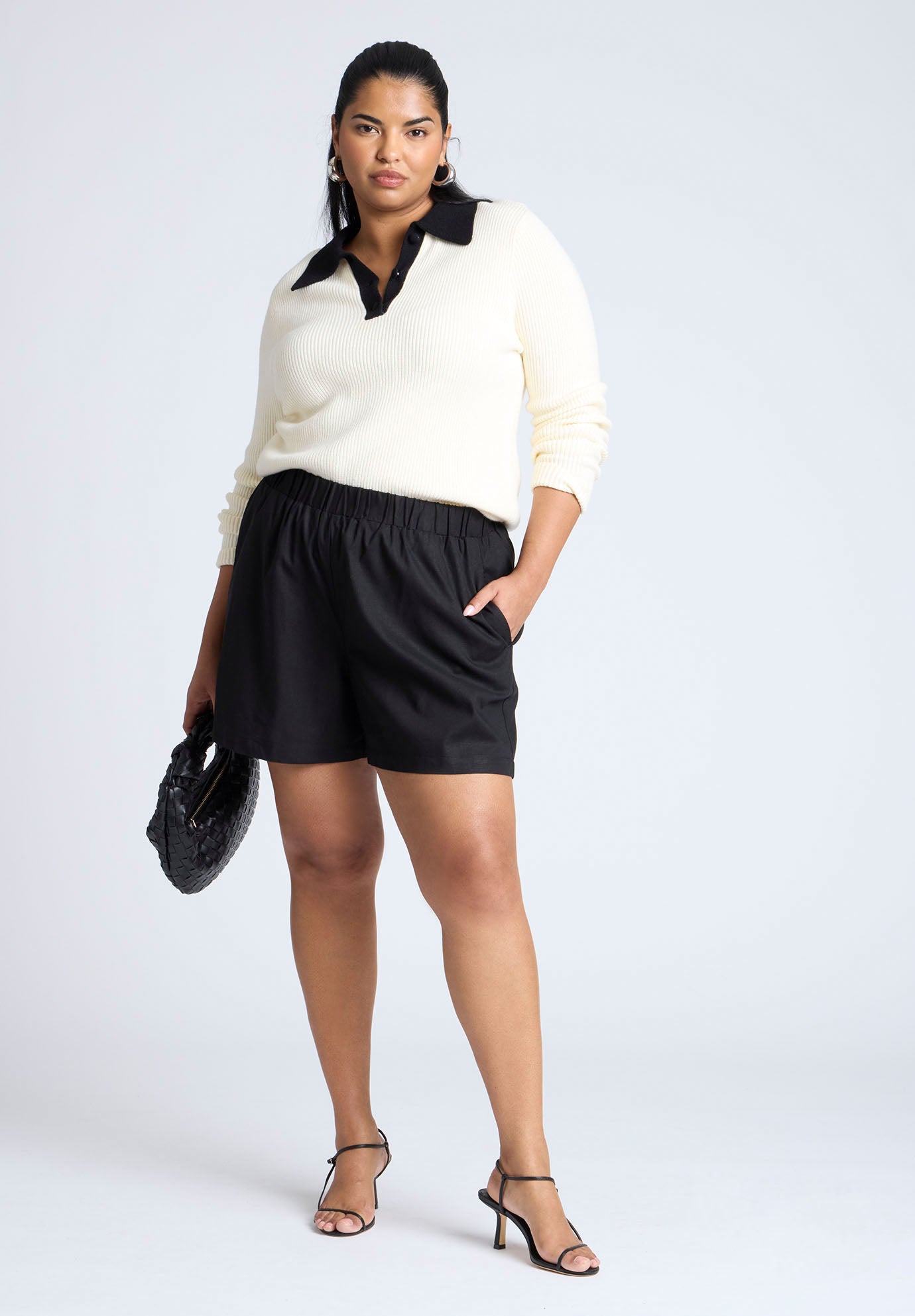 Easy Pull On Linen Blend Short image number 3