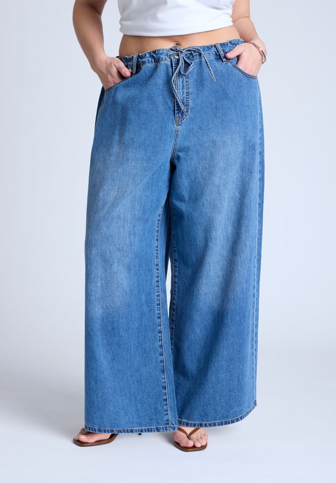 Loose Drawstring Waist Jean image number 1