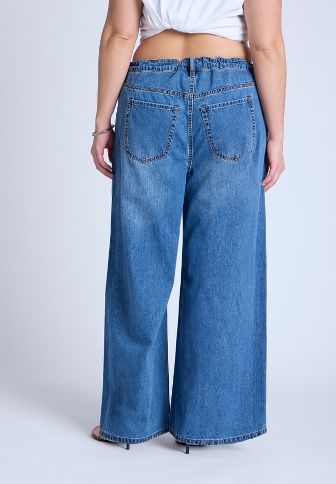 Loose Drawstring Waist Jean image number 2
