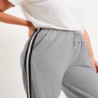 French Terry Jogger image number null