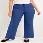 Curvie Fit Wide-Leg Jeans image number 0