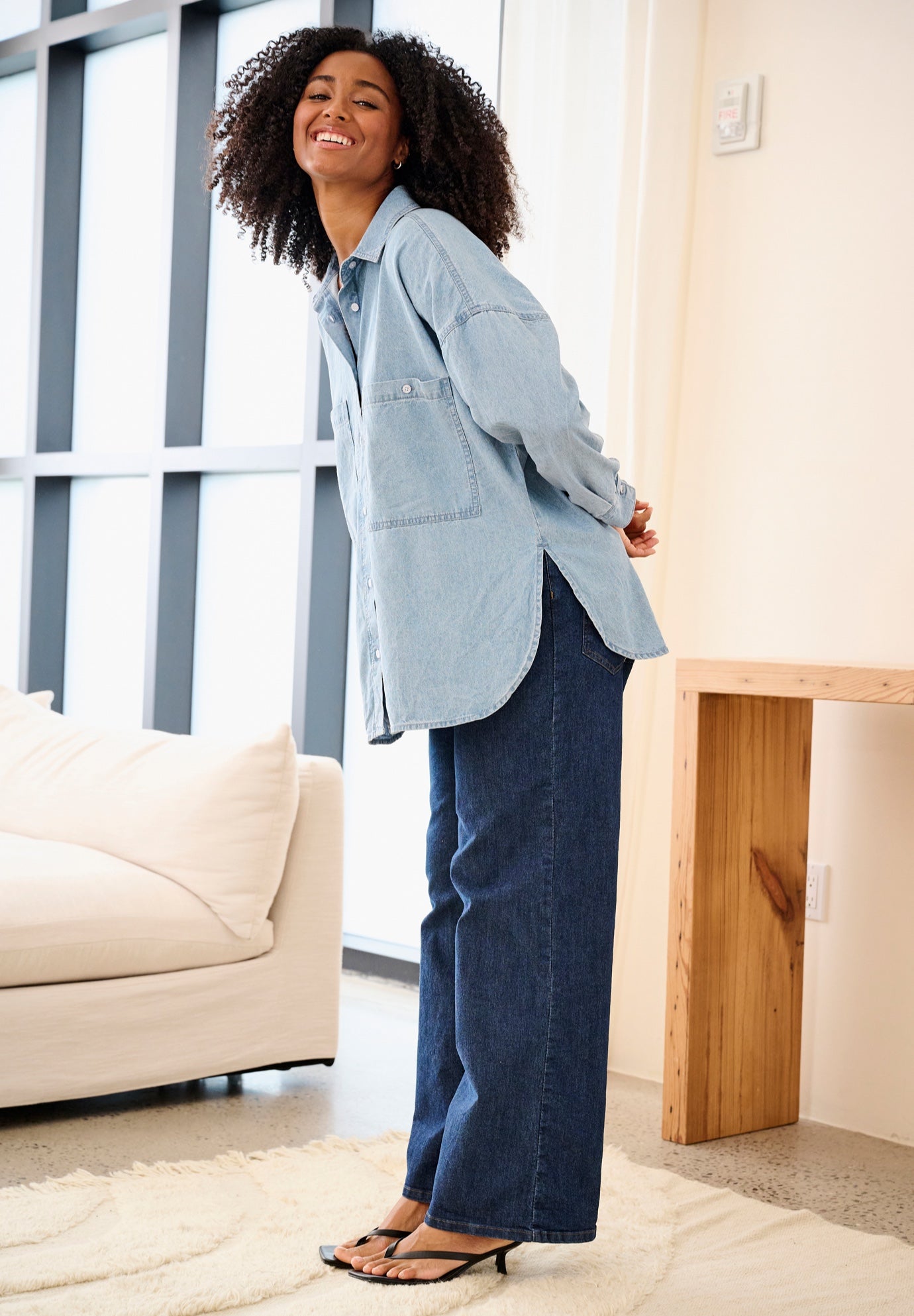 Stretch High-waist Wide Leg Jeans image number 0