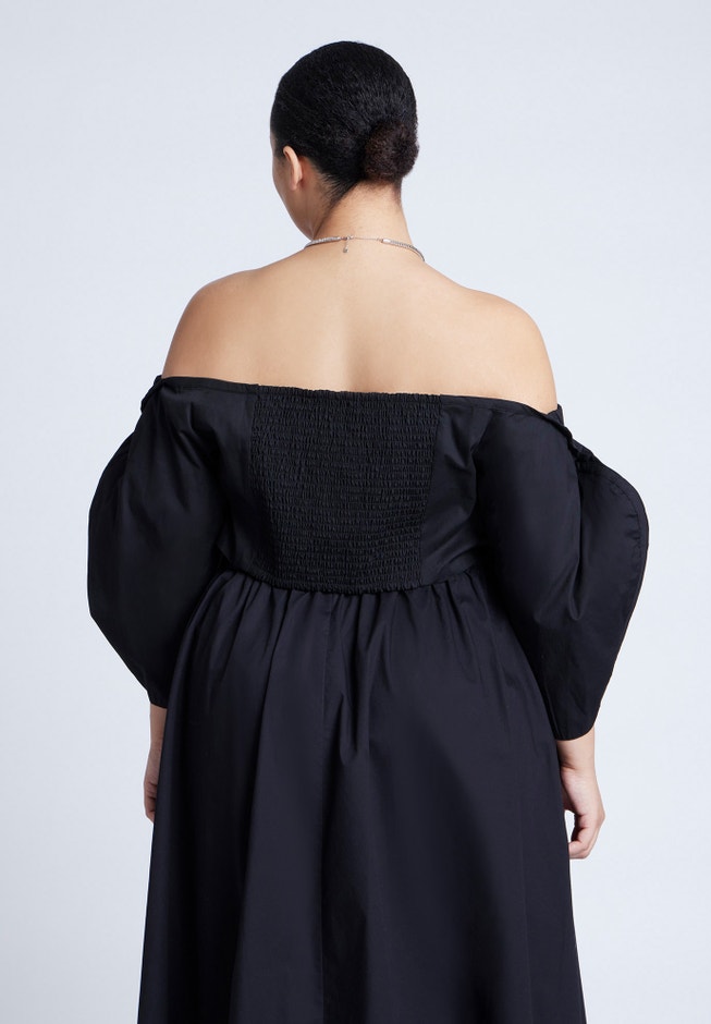 Off The Shoulder Sweetheart Neckline Top image number 2