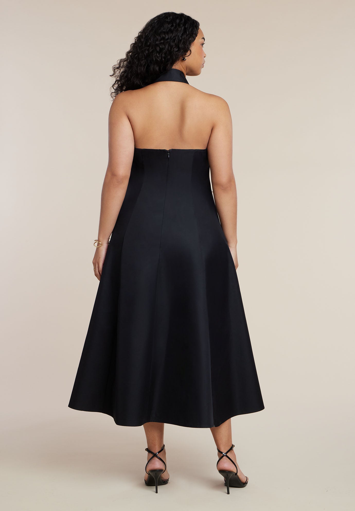 Buckle Neckline Maxi Dress image number 3