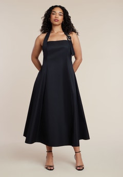 Plus Size Black Dresses | ELOQUII Plus Size Black Dresses | ELOQUII