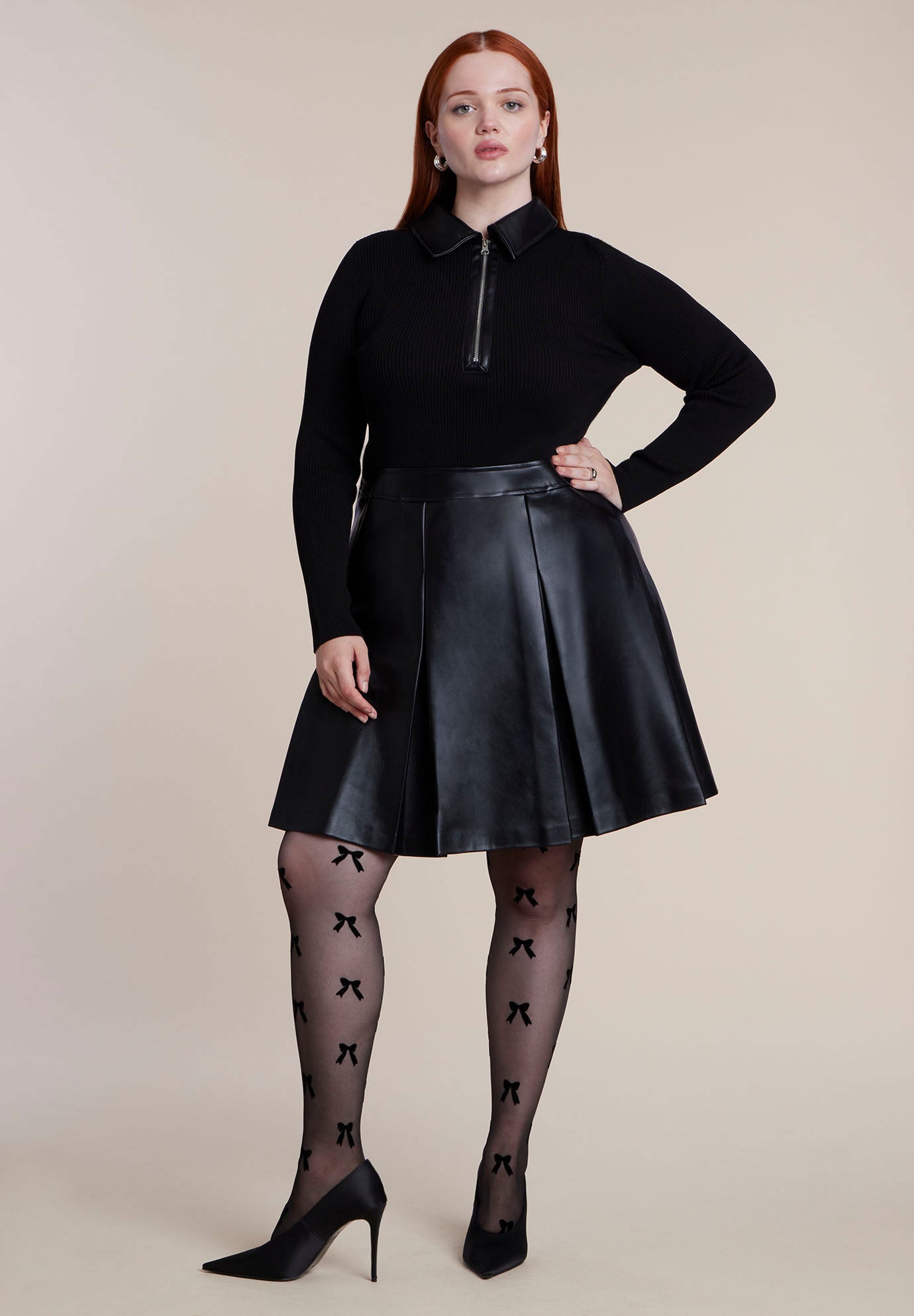Sheer Bow Tights image number 0