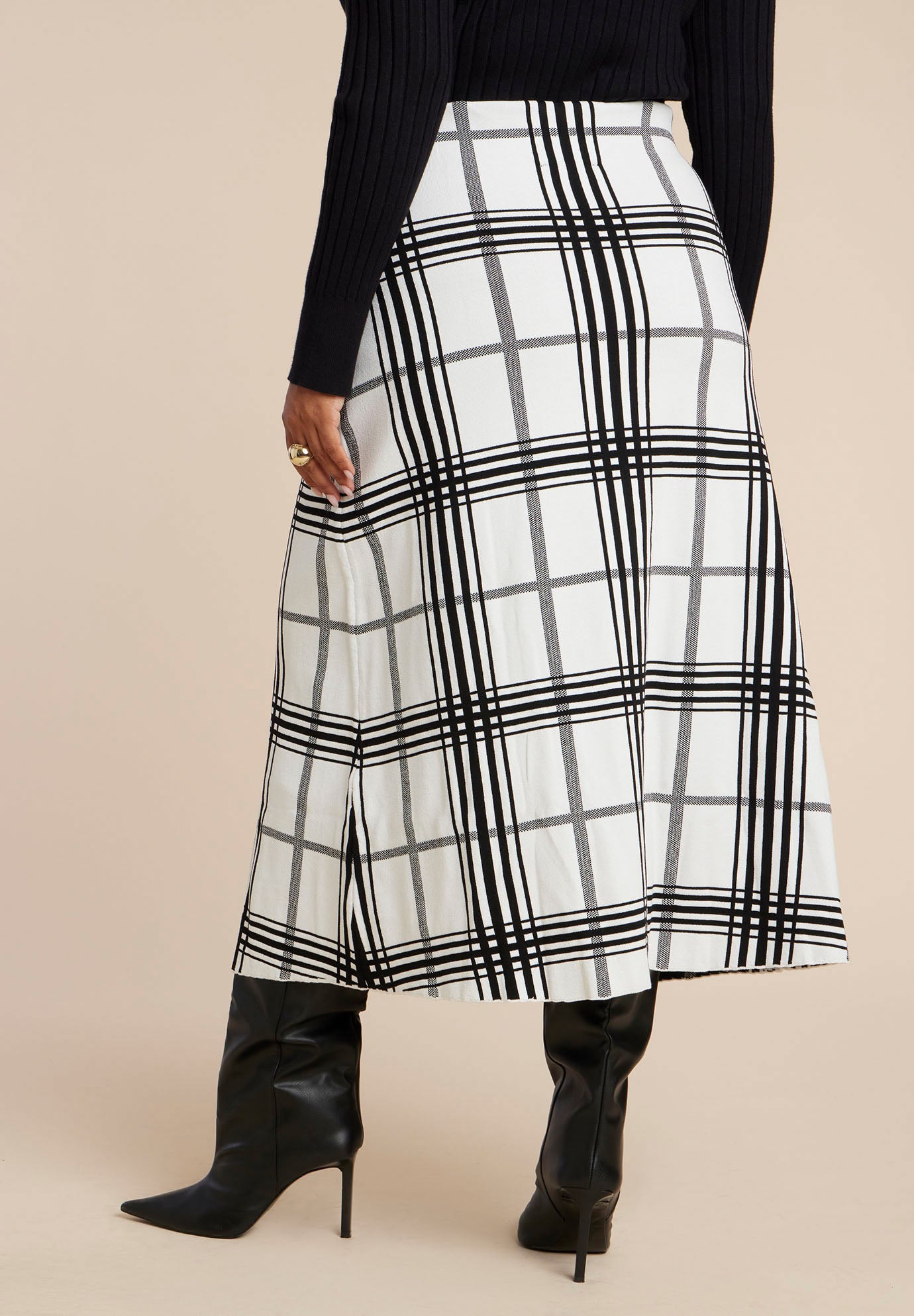 Plaid Midi Sweater Skirt With Sleeve Ties image number 3