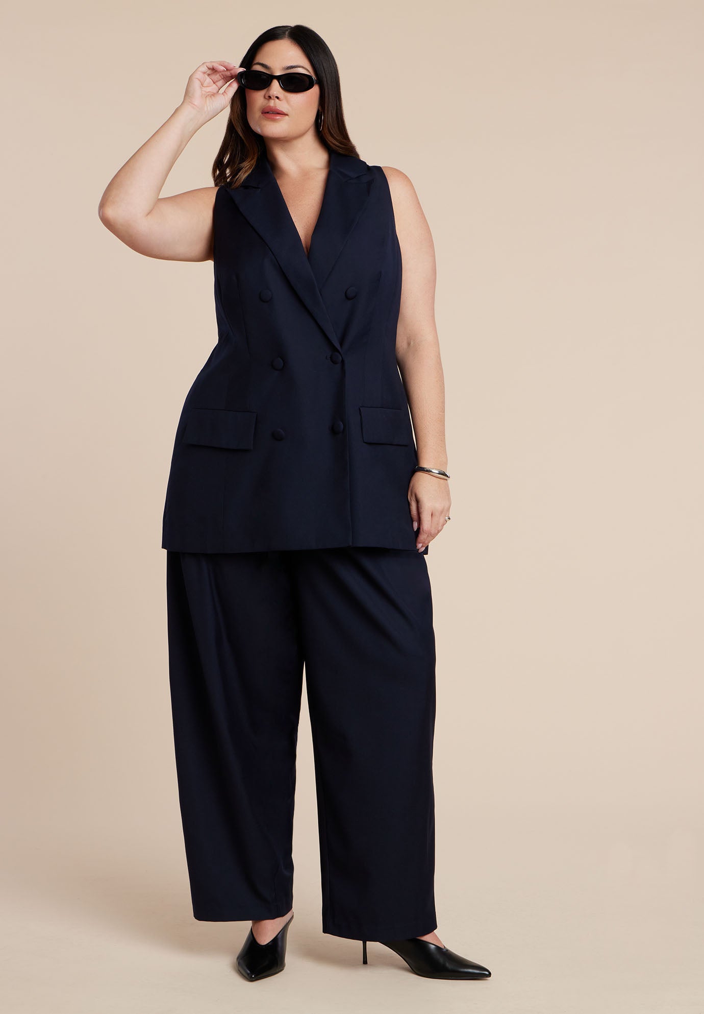 Long Tailored Vest image number 6