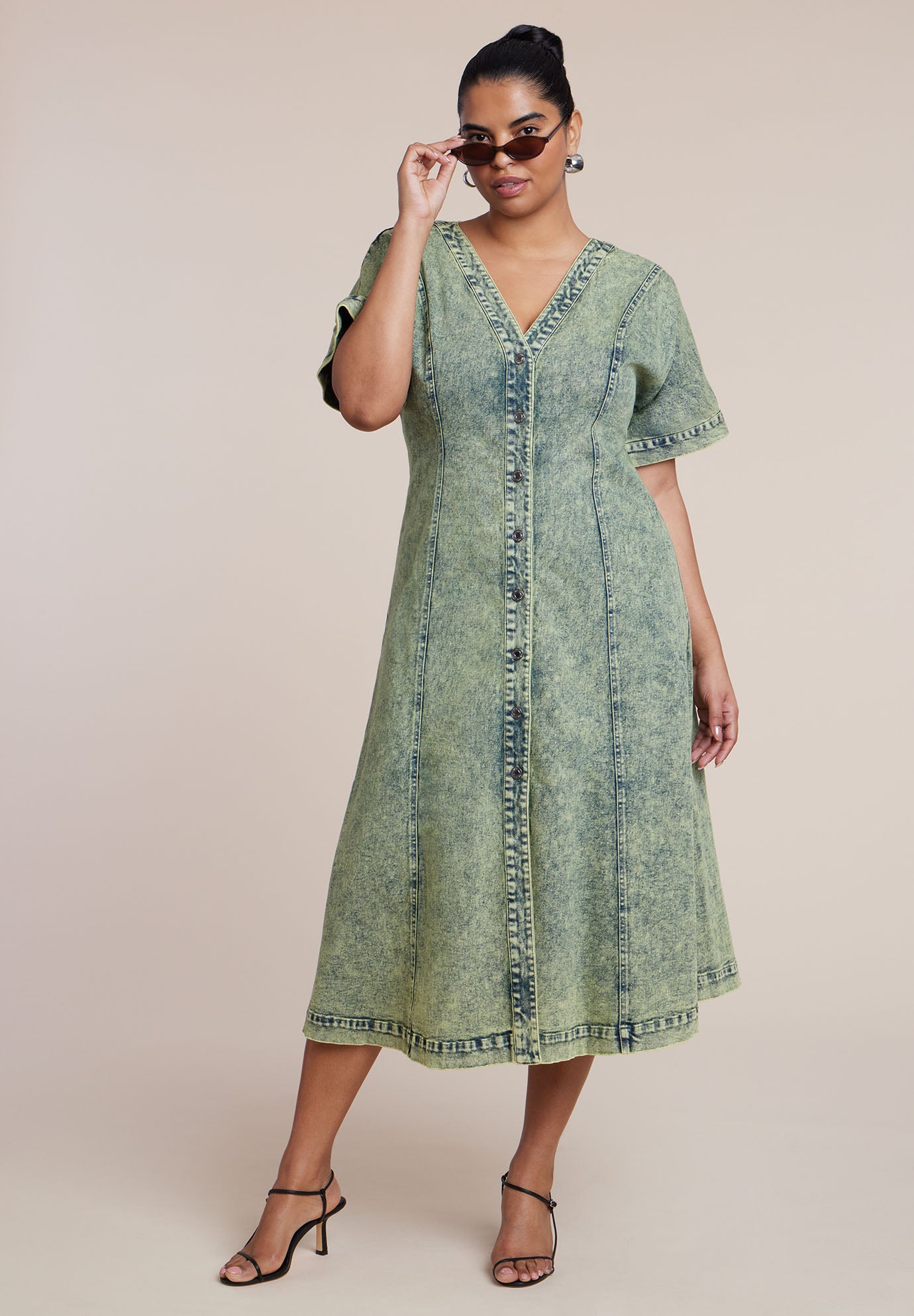 V Neck Flare Denim Dress image number 2