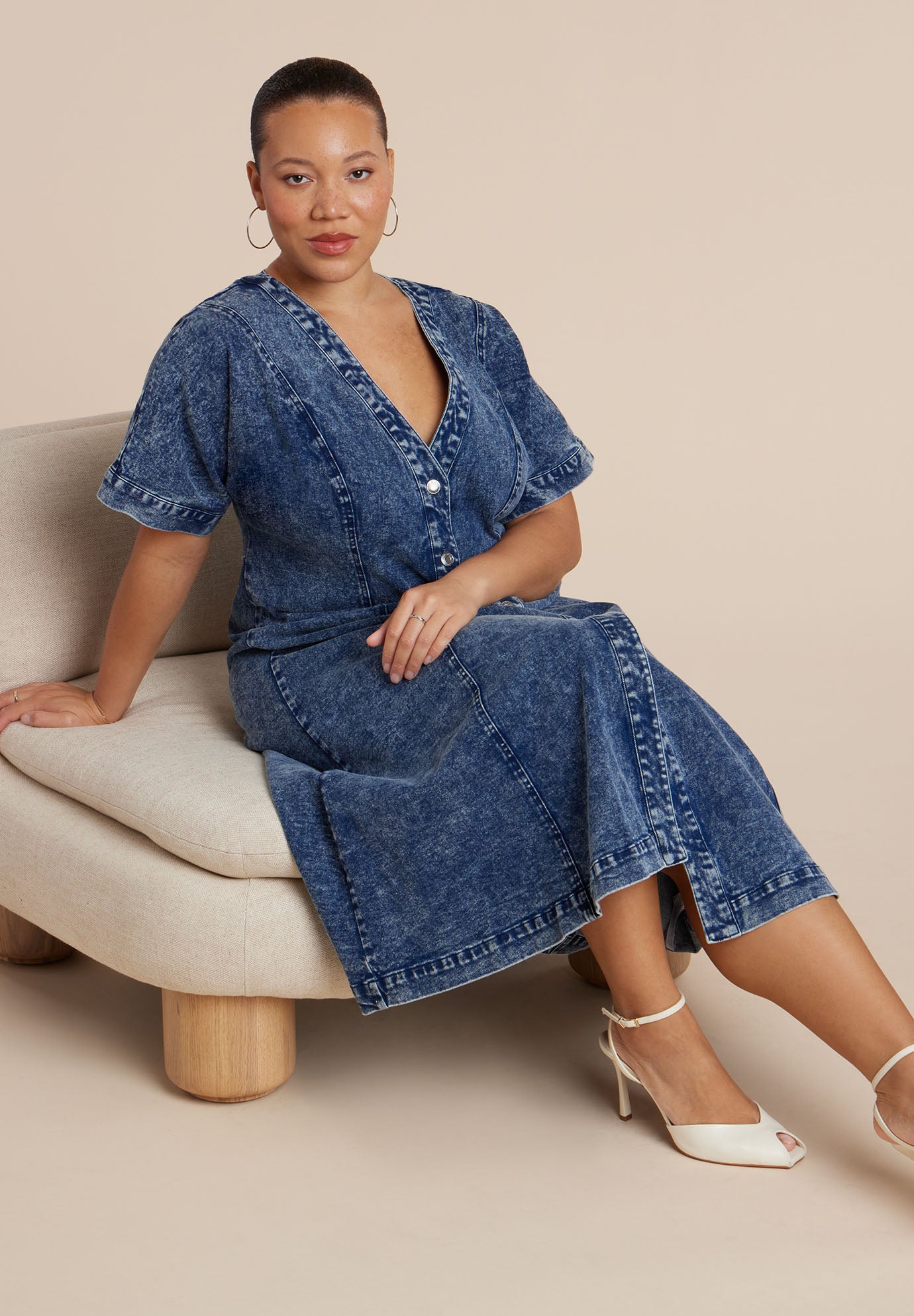 V Neck Flare Denim Dress image number 2