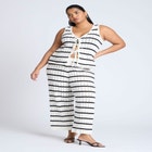 Tie Front Tank image number null