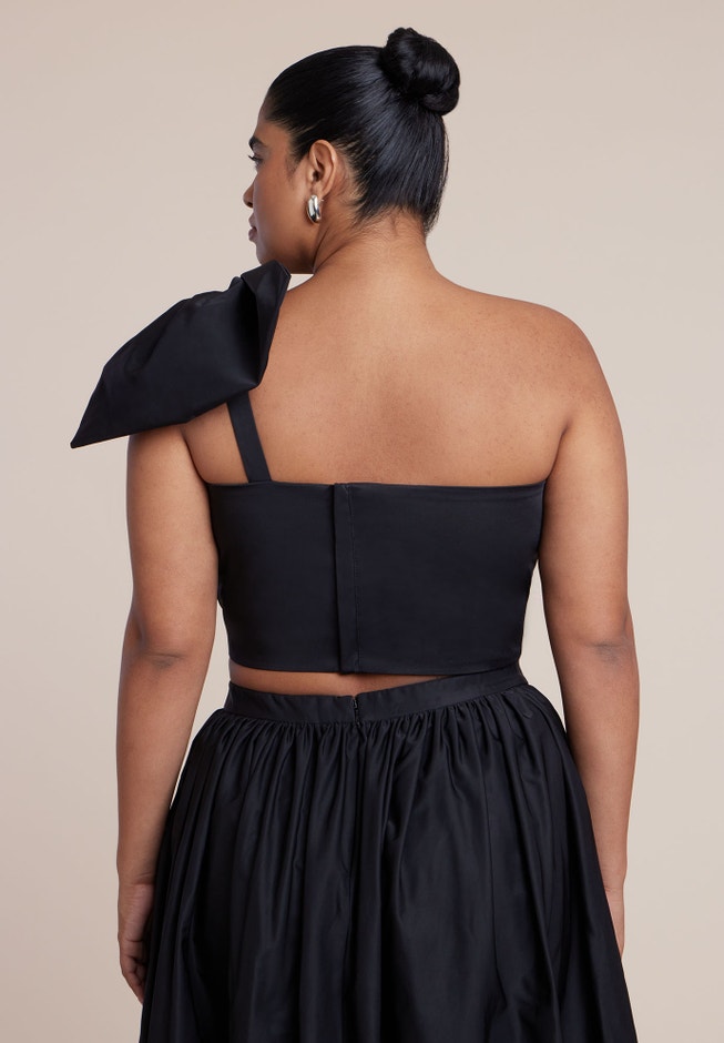 Crop Top With Large Bow image number 5