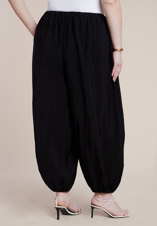 Dramatic Balloon Pants image number 3