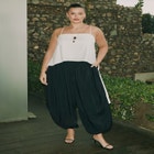 Dramatic Balloon Pants image number null