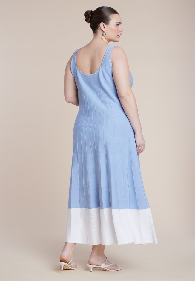 Contrast Hem Sweater Dress image number 2