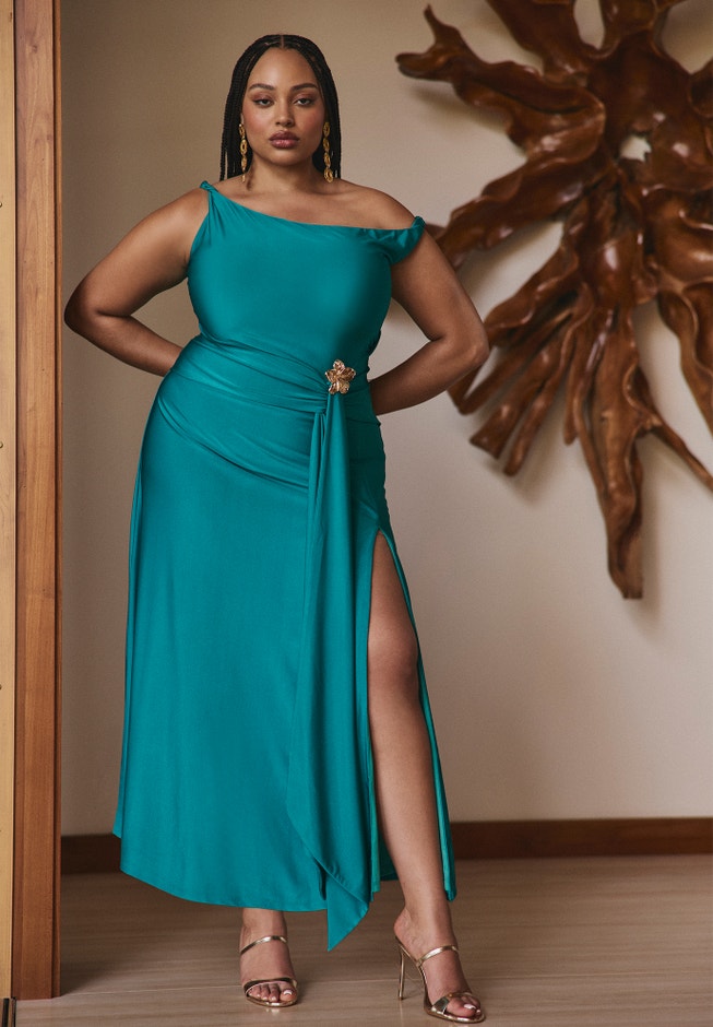 PatBO x ELOQUII Asym Neckline Maxi Dress PatBO x ELOQUII Asym Neckline Maxi Dress