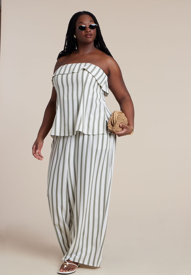 Sleeveless Linen Top With Foldover image number 1