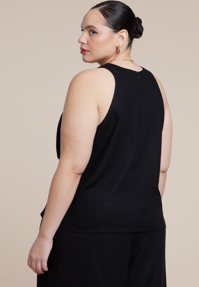 Twisted Linen Halter Top image number 5