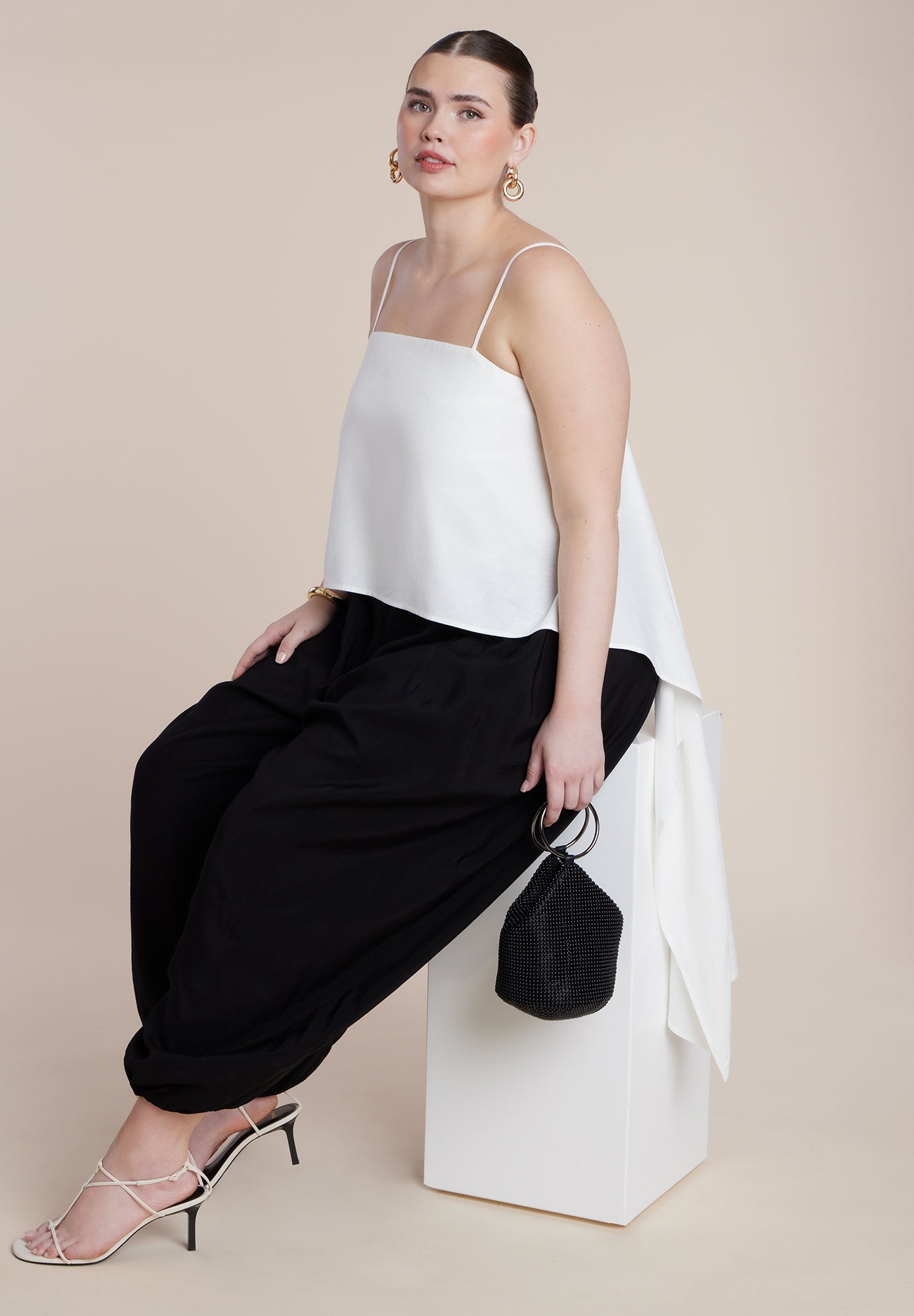 Cascading Linen Crop Top image number 2