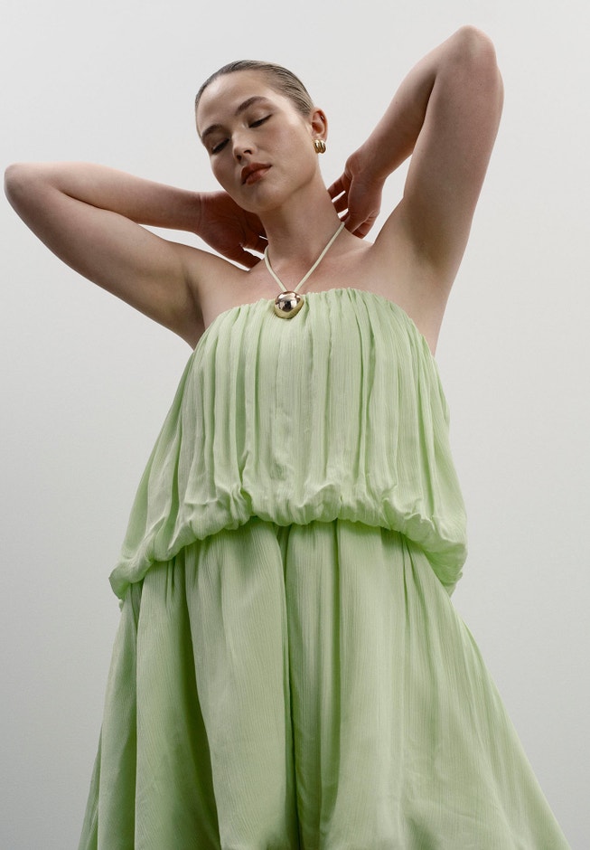 Dramatic Bubble Gown image number 2