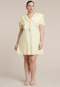 Women's Plus Size Mini & Short Dresses | ELOQUII Women's Plus Size Mini & Short Dresses | ELOQUII