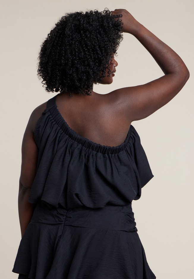 Asymmetric Bubble Crop Top image number 1