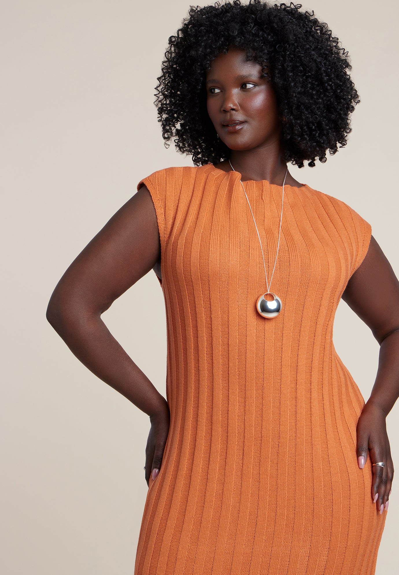 Short Sleeve Ribbed Sweater Maxi Dress image number 2