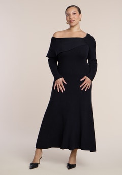 plus size black formal dresses with sleeves Gorgeous Evening Evening Dress Chiffon Lace Applique Illusion Short Floor Length Wedding Guest Dress The sweetheart neckline bodice is framed by darling puff sleeves Plus Size Black Dresses -