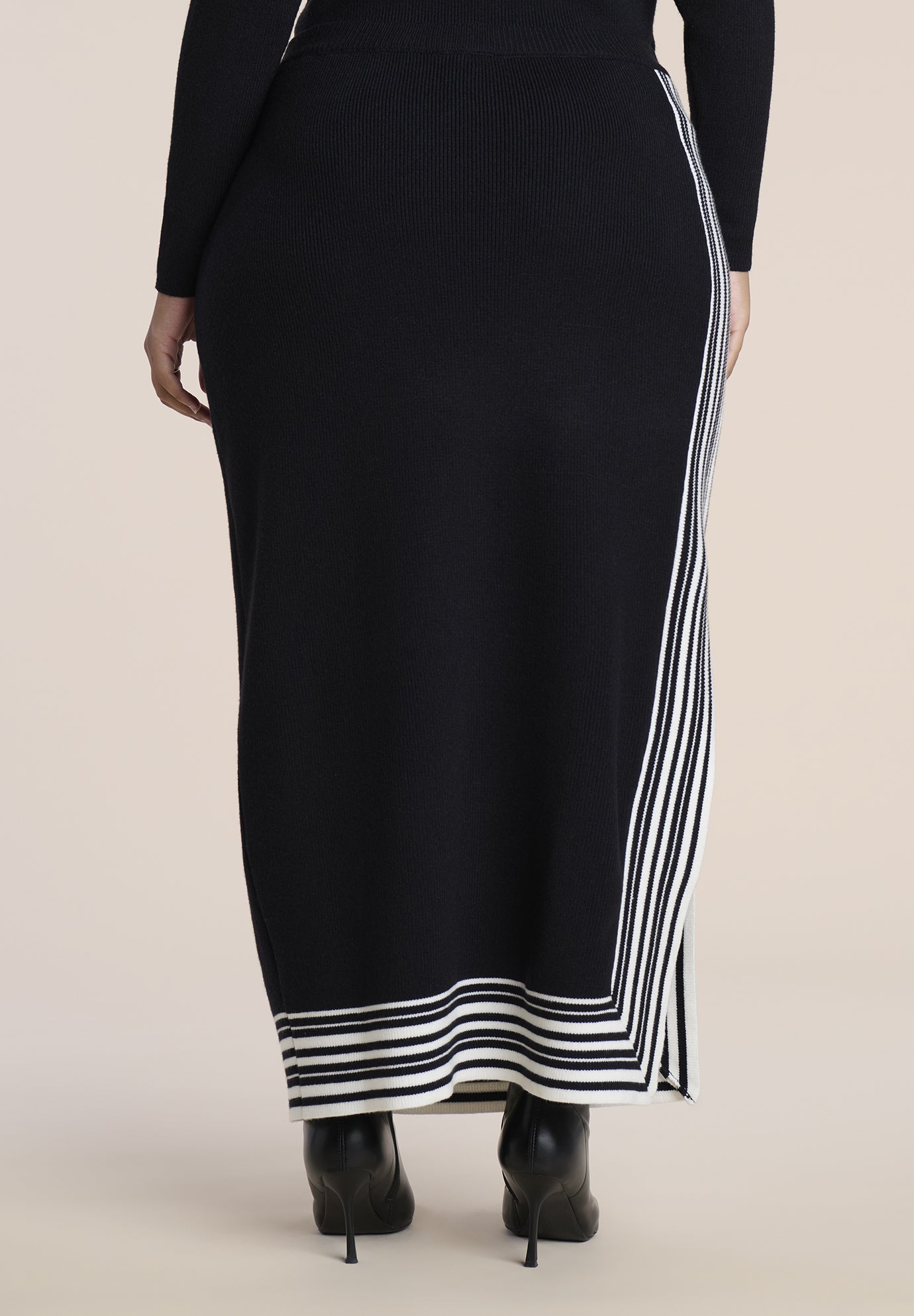 Stripe-Detail Sweater Maxi Skirt image number 1