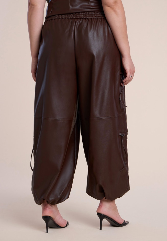 Zipper Detail Faux Leather Jogger image number 3