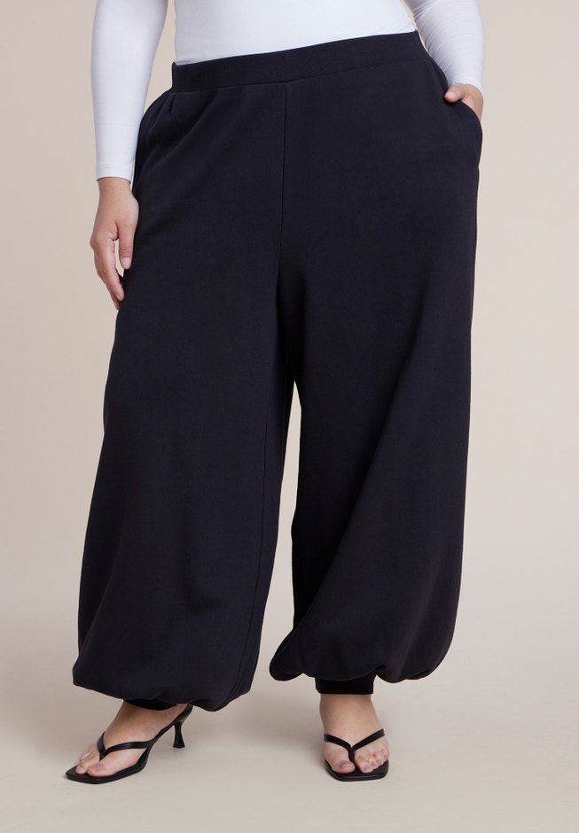 Elastic Waist Balloon Sweatpant image number 1