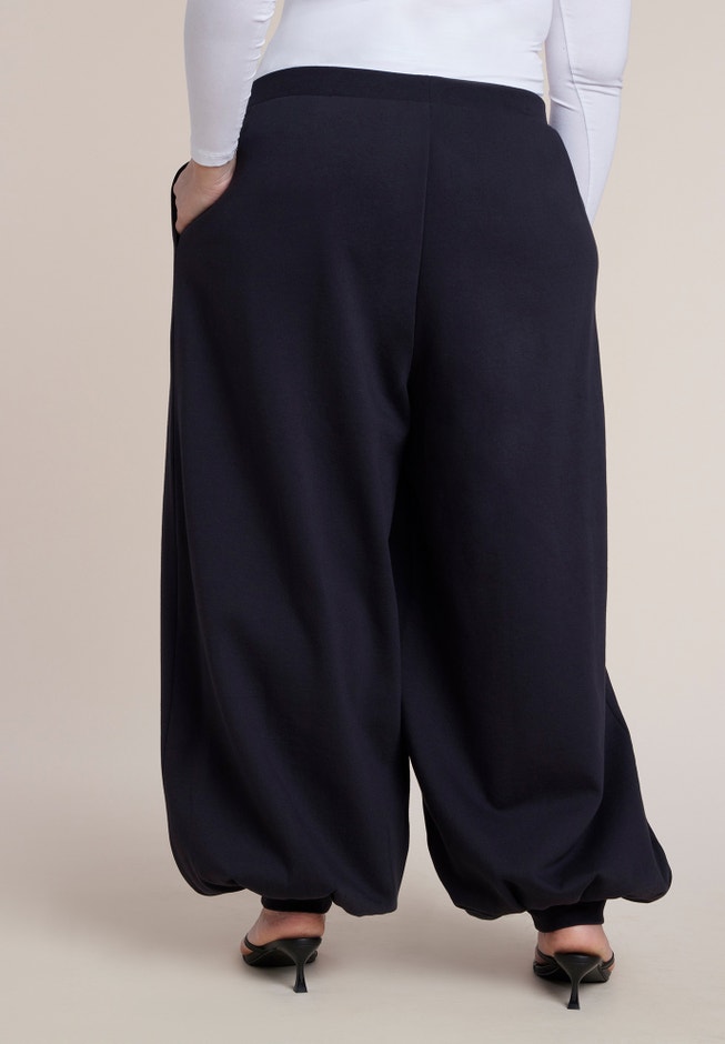 Elastic Waist Balloon Sweatpant image number 2