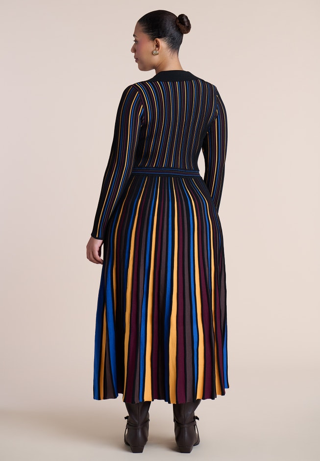 Pleated Knit Midi Dress image number 1
